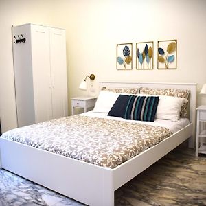 Camera con letto king size